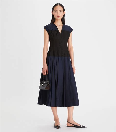 COTTON POPLIN CLAIRE MCCARDELL DRESS .